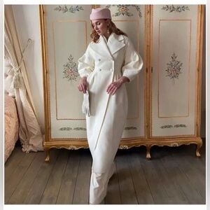 Elegant White Double-Breasted Coat